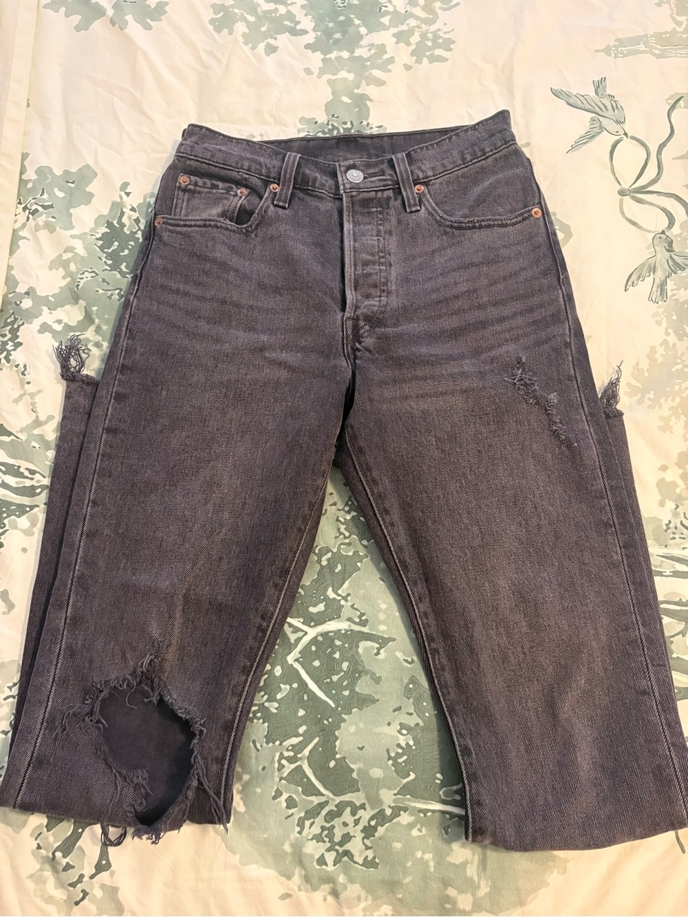 Levi's Black Distressed Relaxed Jeans 25